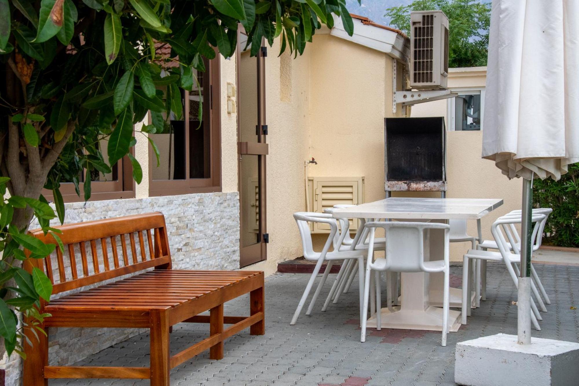 Sandy Beach Hotel & Resort Al Aqah Exterior foto