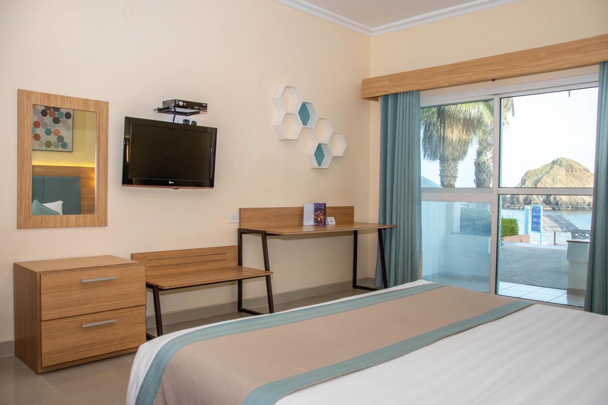 Sandy Beach Hotel & Resort Al Aqah Exterior foto