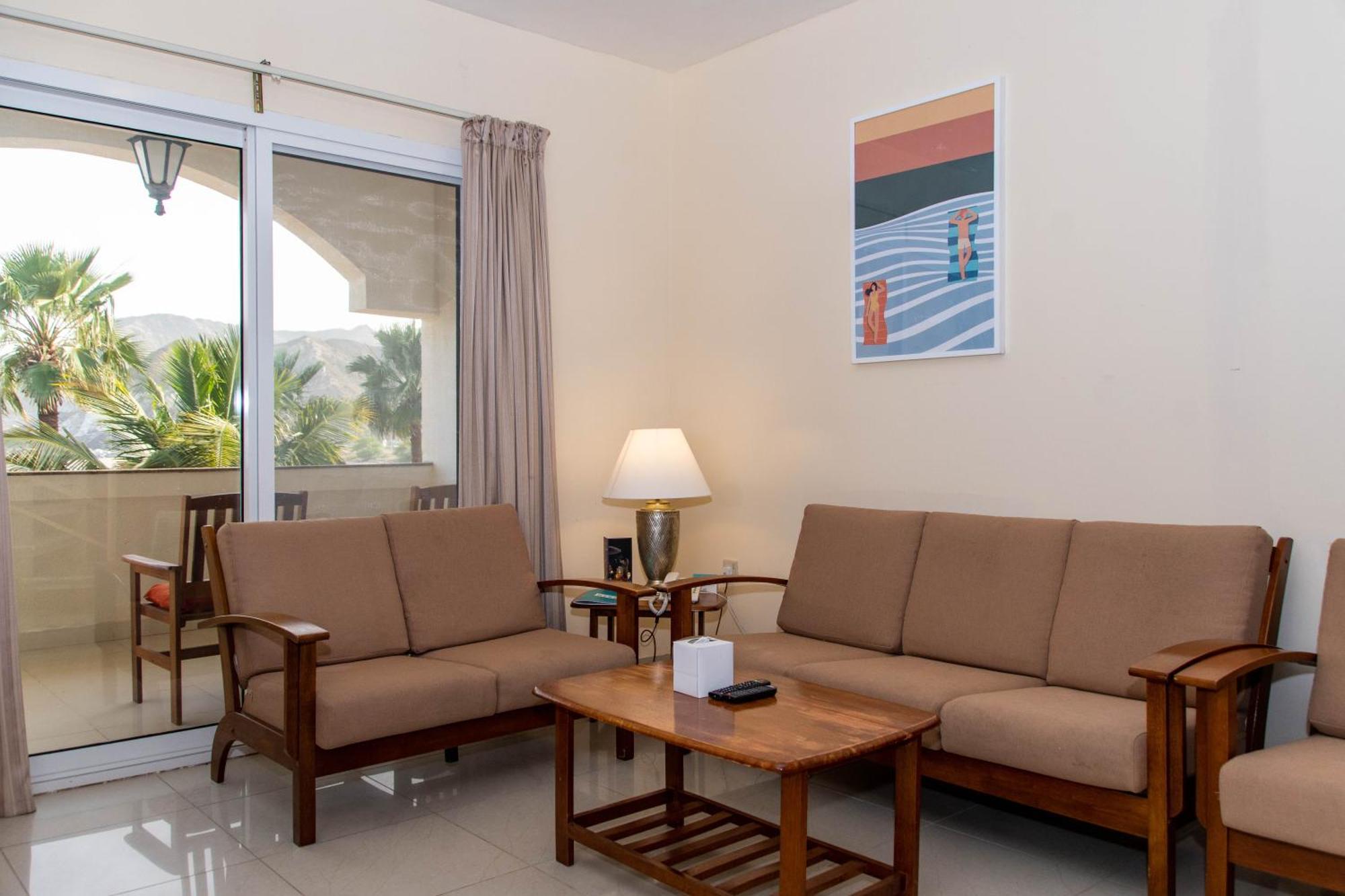 Sandy Beach Hotel & Resort Al Aqah Exterior foto