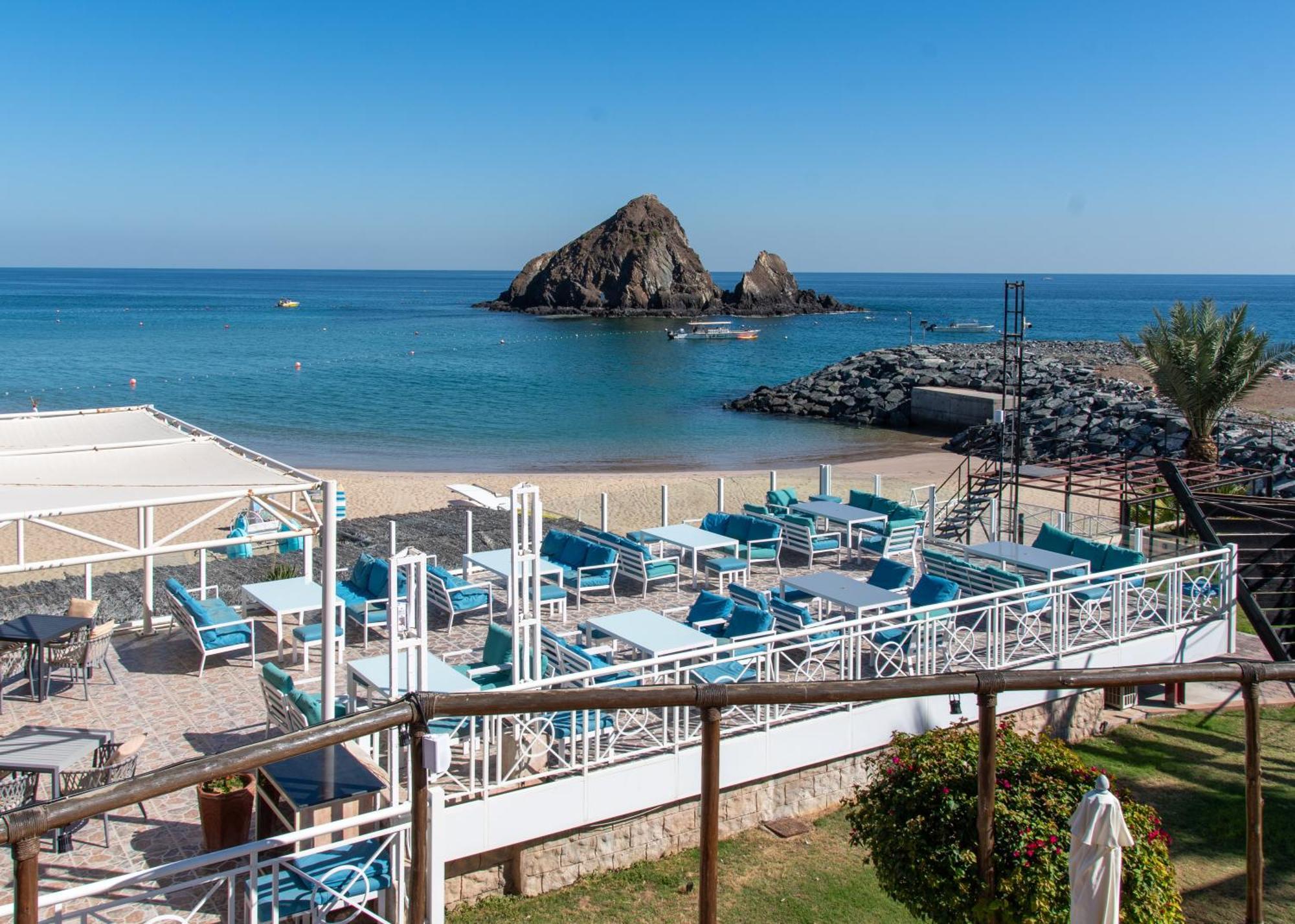 Sandy Beach Hotel & Resort Al Aqah Exterior foto