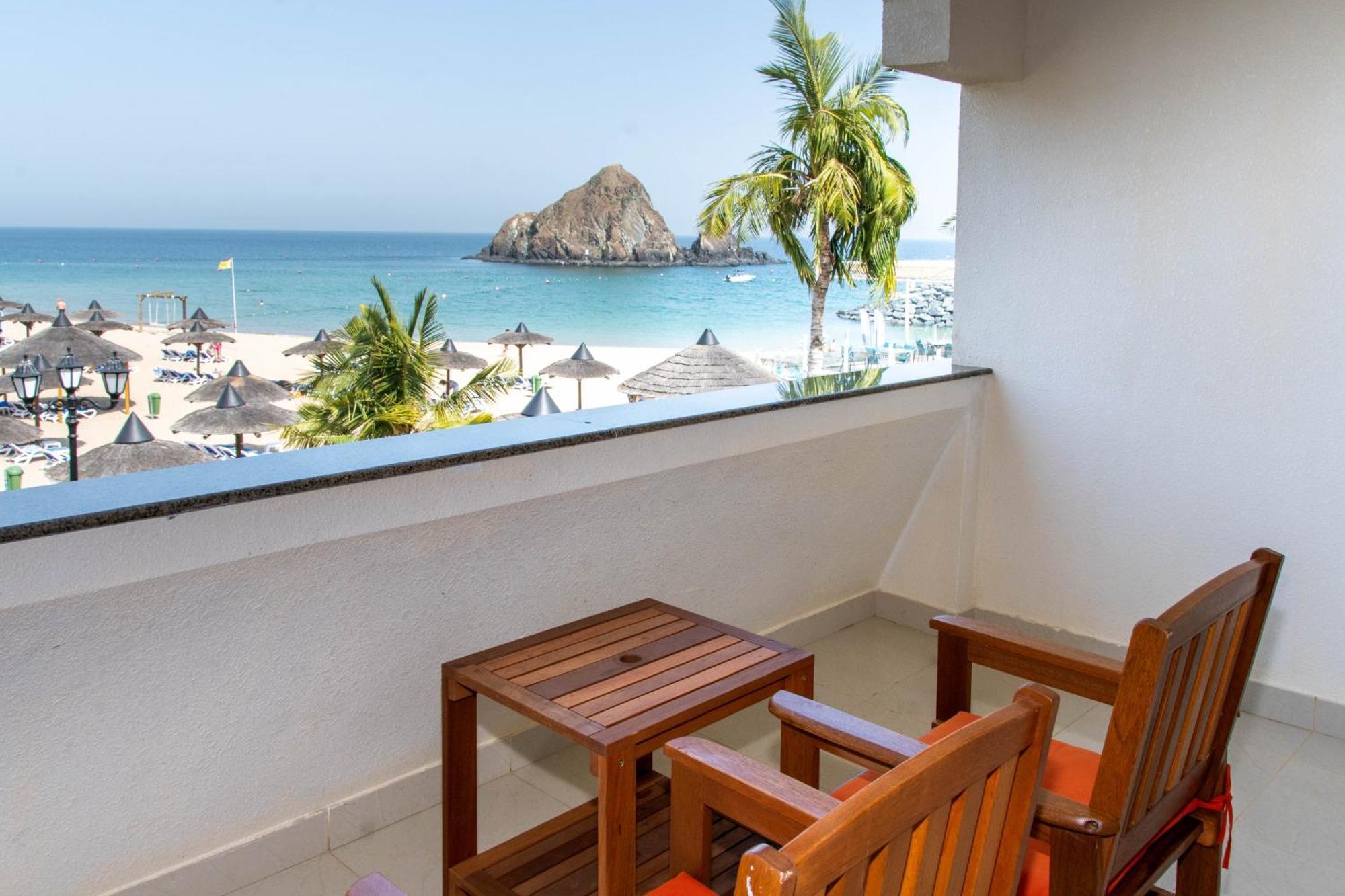 Sandy Beach Hotel & Resort Al Aqah Exterior foto